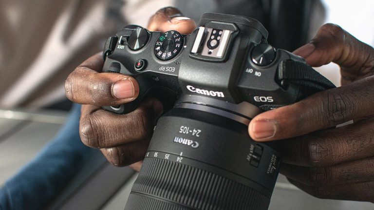 Comment réussir vos photos produits par vous-même - agence tout sourire - shooting photos